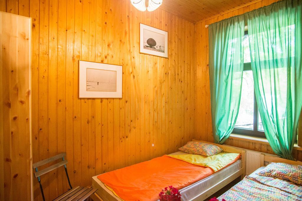 Green Jurmala Hostel Δωμάτιο φωτογραφία